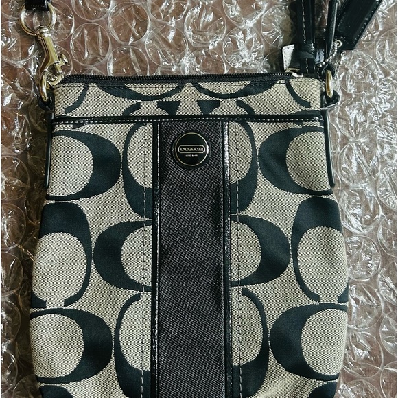 Coach cross body - Picture 1 of 6